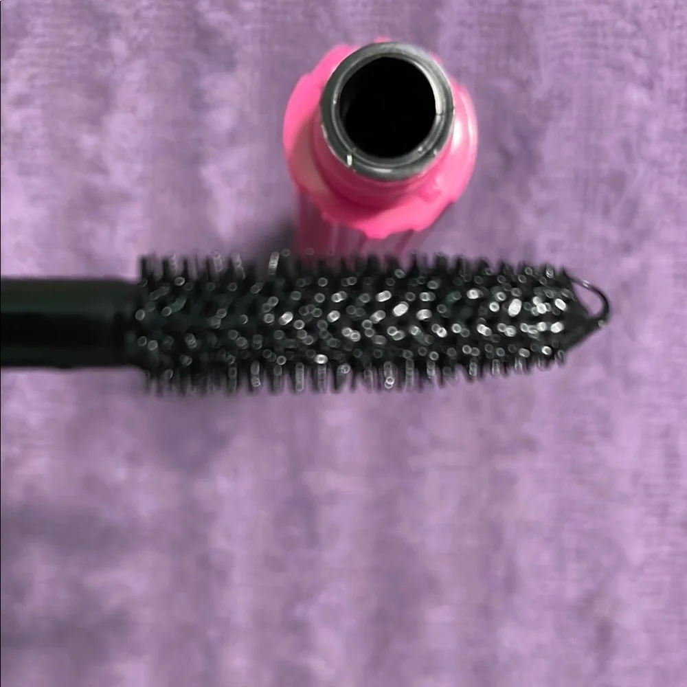 Black Meike Glamour Mascara